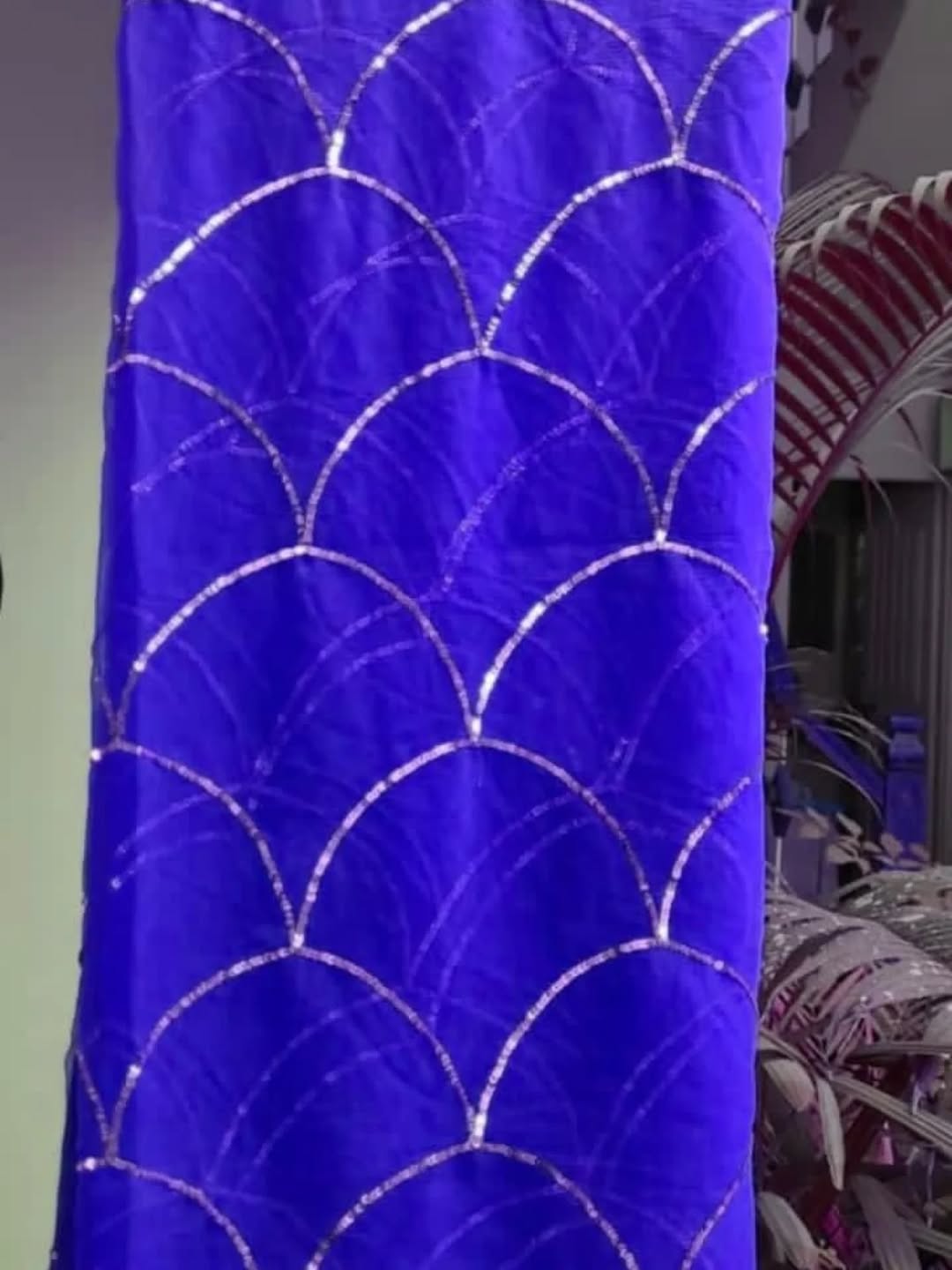 Pure Jaipuri Dimond Chiffon Sequence Zari Work Saree With Running Blouse.