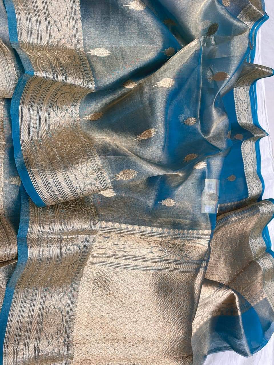 Banarasi Tissue Silk Saree With Zari Booti Weaving Designer Pallu
