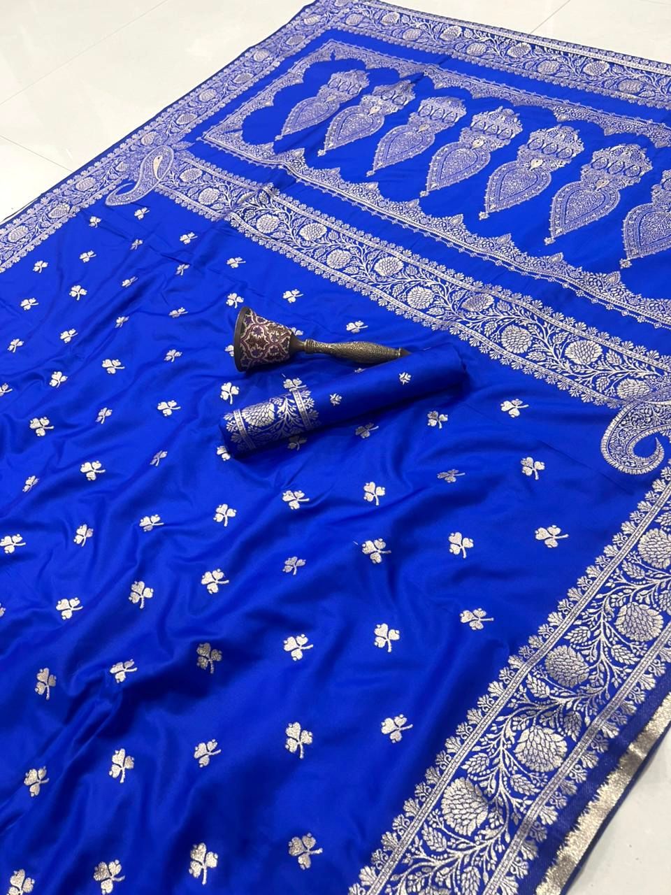 Banarasi Soft Silk Saree With Blouse