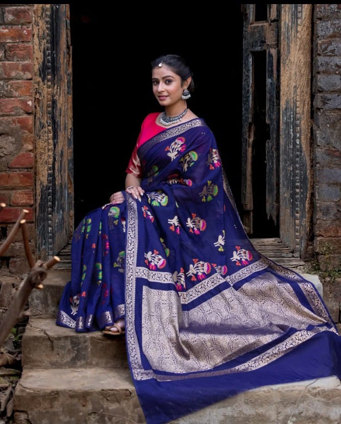 Banarasi Soft Silk Saree With Blouse