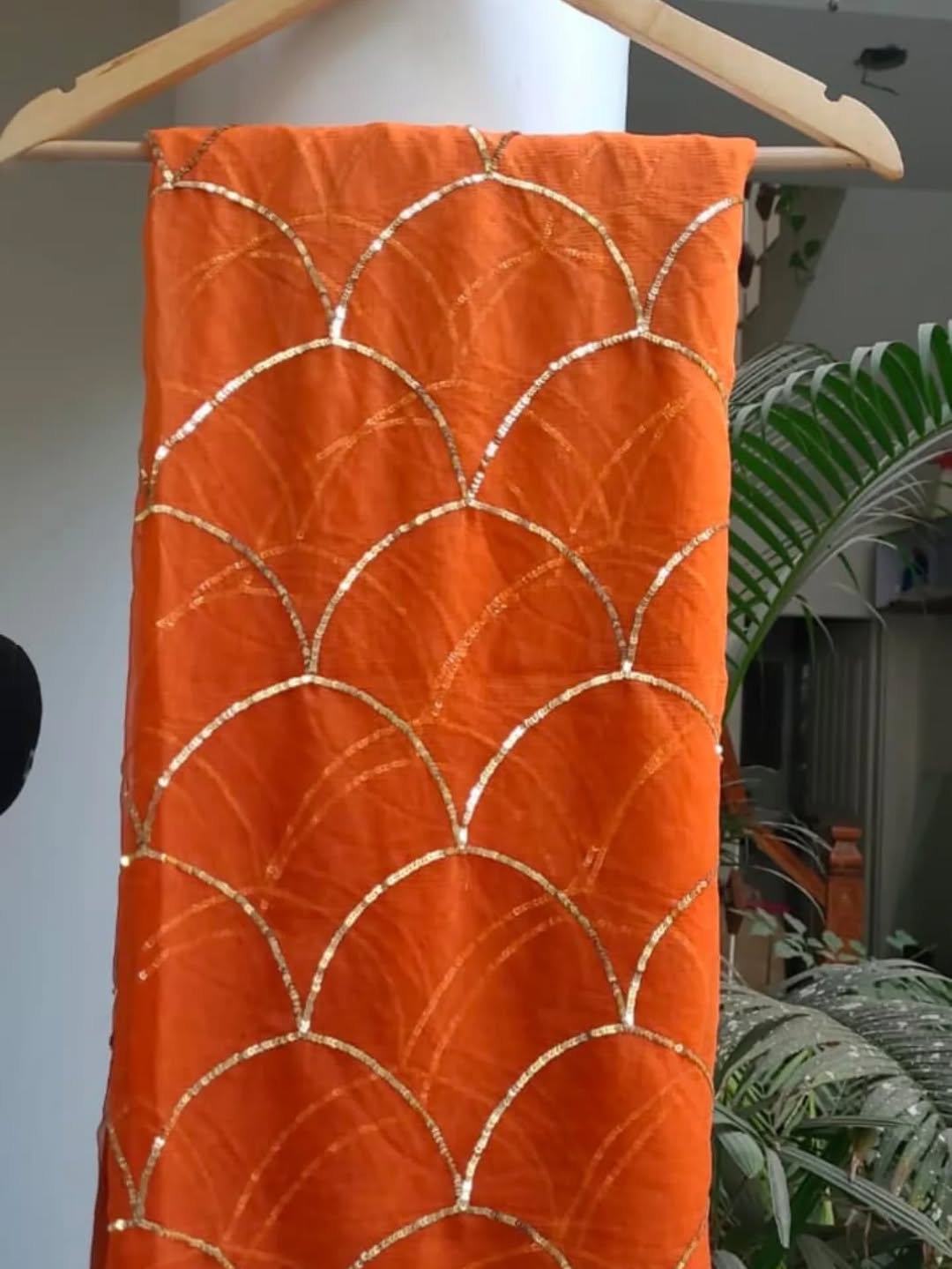Pure Jaipuri Dimond Chiffon Sequence  Zari Work Saree With Running Blouse.