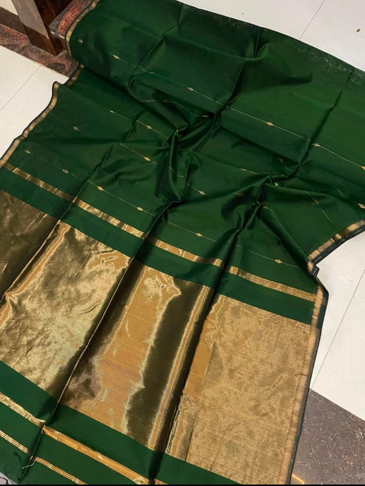 Handloom Maheshwari Silk Saree With Golden Zari Work
