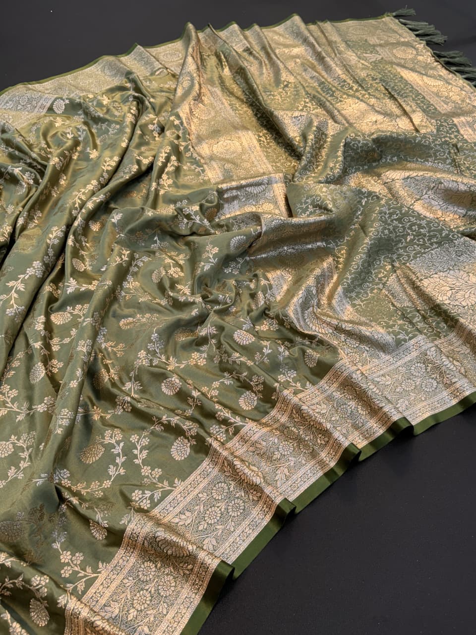 Banarasi Soft Silk Saree With Blouse
